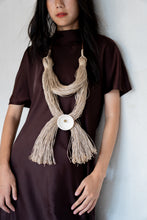 Load image into Gallery viewer, Goulu jute statement necklace with a shell