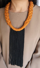 Load image into Gallery viewer, RUNWAY NAGALANFD GOULU NECKLACE