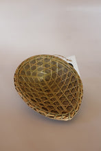 Load image into Gallery viewer, SMALL BAMBOO WOOVEN KNUP