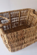 Load image into Gallery viewer, WATER HYACINTH BASKET