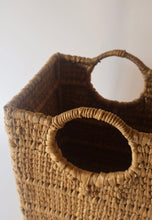 Load image into Gallery viewer, WATER HYACINTH BASKET