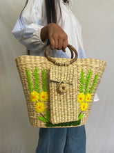Load image into Gallery viewer, KAUNA EMBRIODERY HANDBAG WITH PHONE HOLDER
