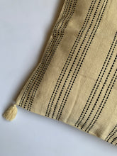 Load image into Gallery viewer, HANDLOOM CUSHION COVER
