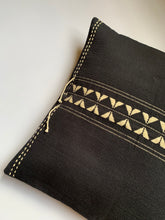 Load image into Gallery viewer, HANDLOOM CUSHION COVER
