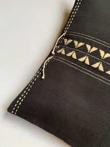 HANDLOOM CUSHION COVER