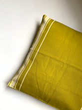 Load image into Gallery viewer, HANDLOOM CUSHION COVER
