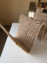 Load image into Gallery viewer, Book/magazine holder in wave form made of banana fibre

