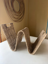 Load image into Gallery viewer, Book/magazine holder in wave form made of banana fibre
