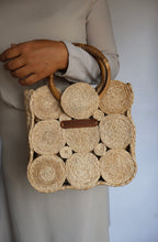Load image into Gallery viewer, BANANA FIBRE HANDBAG
