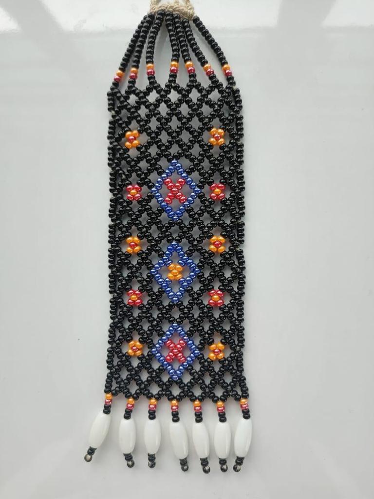 RUNWAY NAGALAND KEY HANGING