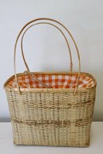 Load image into Gallery viewer, RUNWAY BAMBOO BAG
