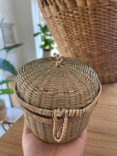 Load image into Gallery viewer, RUNWAY BAMBOO BOX

