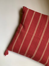 Load image into Gallery viewer, RUNWAY NAGALAND CUSHIONS COVER
