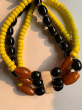 Load image into Gallery viewer, RUNWAY NAGALAND CHOKER
