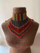 Load image into Gallery viewer, RUNWAY NAGALAND CHOKER
