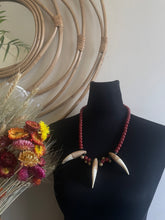 Load image into Gallery viewer, RUNWAY NAGALAND NECKLACE
