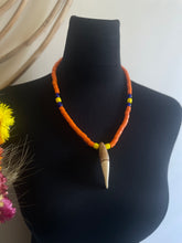 Load image into Gallery viewer, RUNWAY NAGALAND NECKLACE
