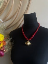 Load image into Gallery viewer, RUNWAY NAGALAND NECKLACE
