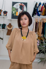 Load image into Gallery viewer, RUNWAY NAGALAND NECKLACE
