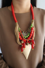 Load image into Gallery viewer, RUNWAY NAGALAND NECKLACE
