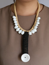 Load image into Gallery viewer, RUNWAY NAGALAND NECKLACE

