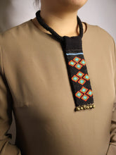Load image into Gallery viewer, RUNWAY NAGALAND NECKLACE
