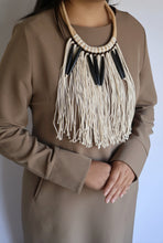 Load image into Gallery viewer, GOULU STATEMENT NECKLACE
