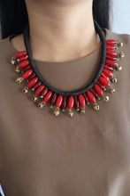 Load image into Gallery viewer, RUNWAY NAGALAND NECKLACE
