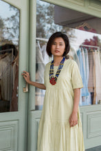 Load image into Gallery viewer, RUNWAY NAGALAND NECKLACE
