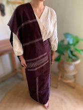Load image into Gallery viewer, RUNWAY NAGALAND HANDLOOM MEKHALA SET
