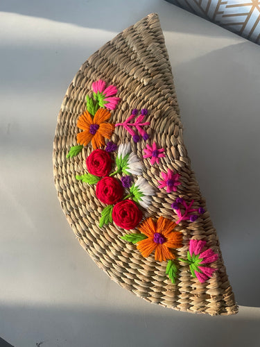 RUNWAY NAGALAND KAUNA CLUTCH 