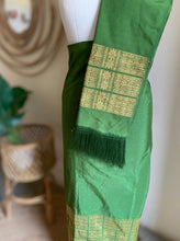Load image into Gallery viewer, RUNWAY NAGALAND HANDLOOM MEKHALA
