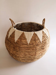 RUNWAY NAGALAND OVAL BASKET
