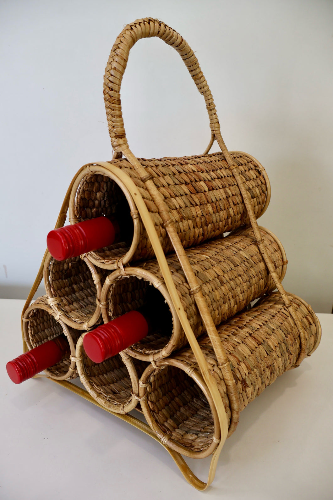 RUNWAY NAGALAND WINE RACK
