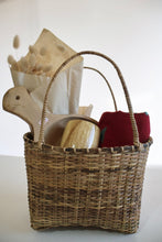 Load image into Gallery viewer, Runway Hand made Hamper

