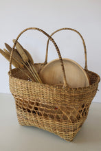 Load image into Gallery viewer, Runway handmade Hamper
