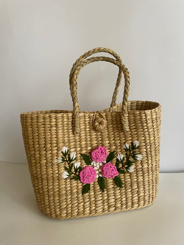 Runway Kauna Embroidery bag