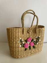Load image into Gallery viewer, Runway Kauna Bag
