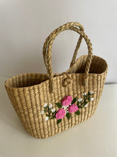 Load image into Gallery viewer, Runway Kauna Bag

