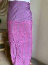 Load image into Gallery viewer, Runway Nagaland Handloom Mekhala
