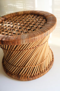 Runway Tribal Mora