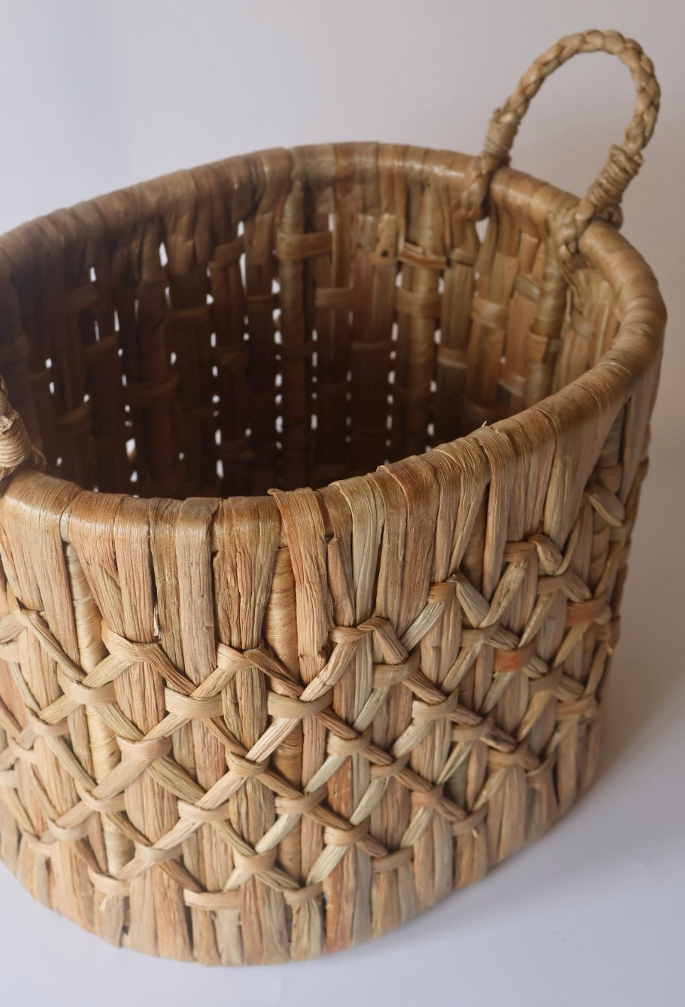 WATER HYACINTH BASKET
