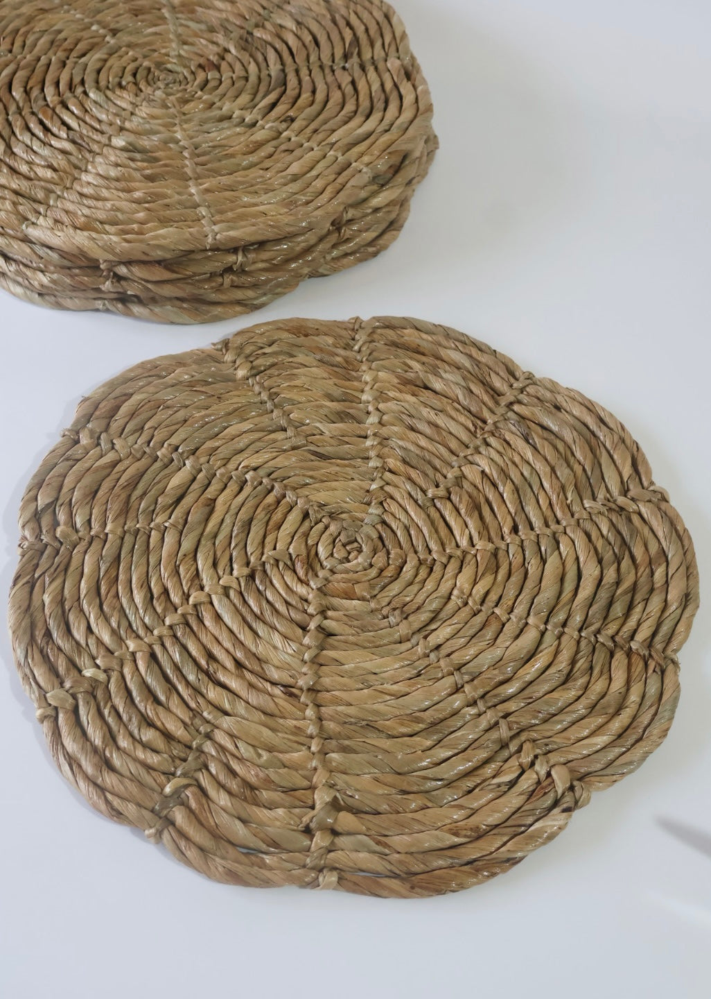 WATER HYACINTH PLACEMAT