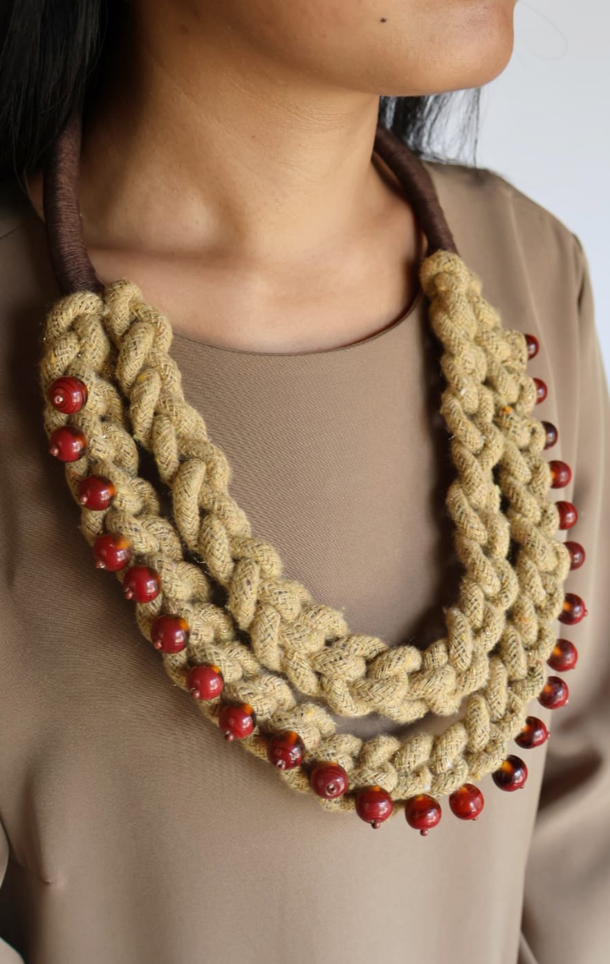 GOULU STATEMENT NECKLACE