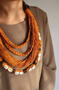 GOULU STATEMENT NECKLACE