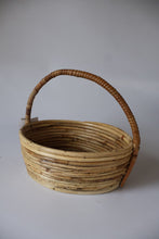 Load image into Gallery viewer, CANE OVAL BASKET

