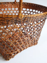 Load image into Gallery viewer, CANE BASKET WITH HANDLE
