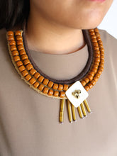 Load image into Gallery viewer, GOULU STATEMENT NECKLACE
