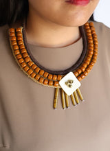 Load image into Gallery viewer, GOULU STATEMENT NECKLACE
