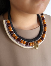 Load image into Gallery viewer, GOULU STATEMENT NECKLACE
